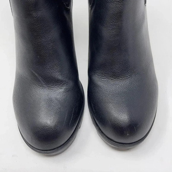 Journee Collection Islana Tru Comfort Foam Ankle Boots - Picture 10 of 14